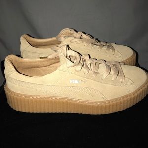 ✖️Puma Fenty Oatmeal Creepers✖️